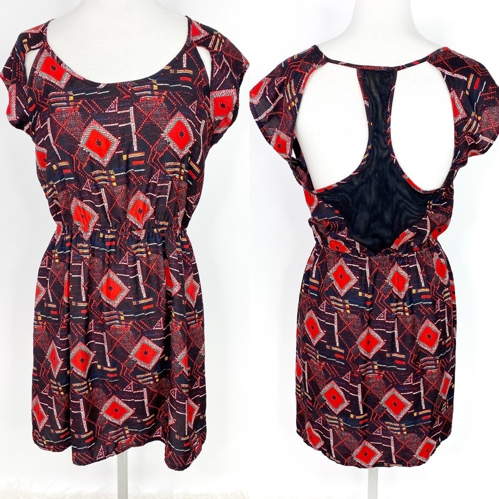 UO Silence + Noise Cap Sleeve Cutout Mini Dress M